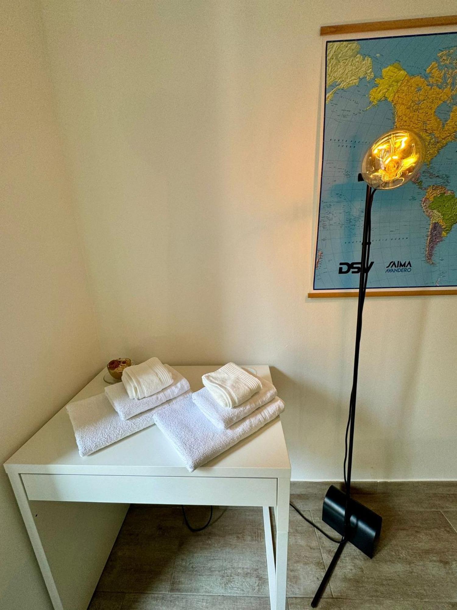 Jaky Maison Torino Luaran gambar